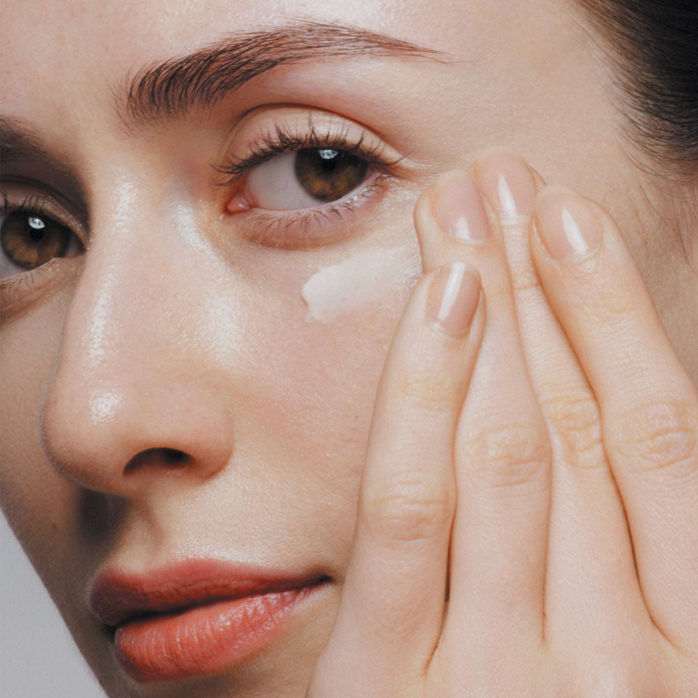 Eye and Lip Contour Regenerating Cream_768614212584_Shiseido-2