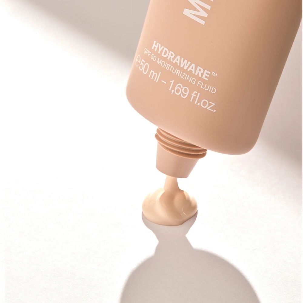 Hydraware Fluido SPF 50 Idratante_8054145397718_Mesauda-2