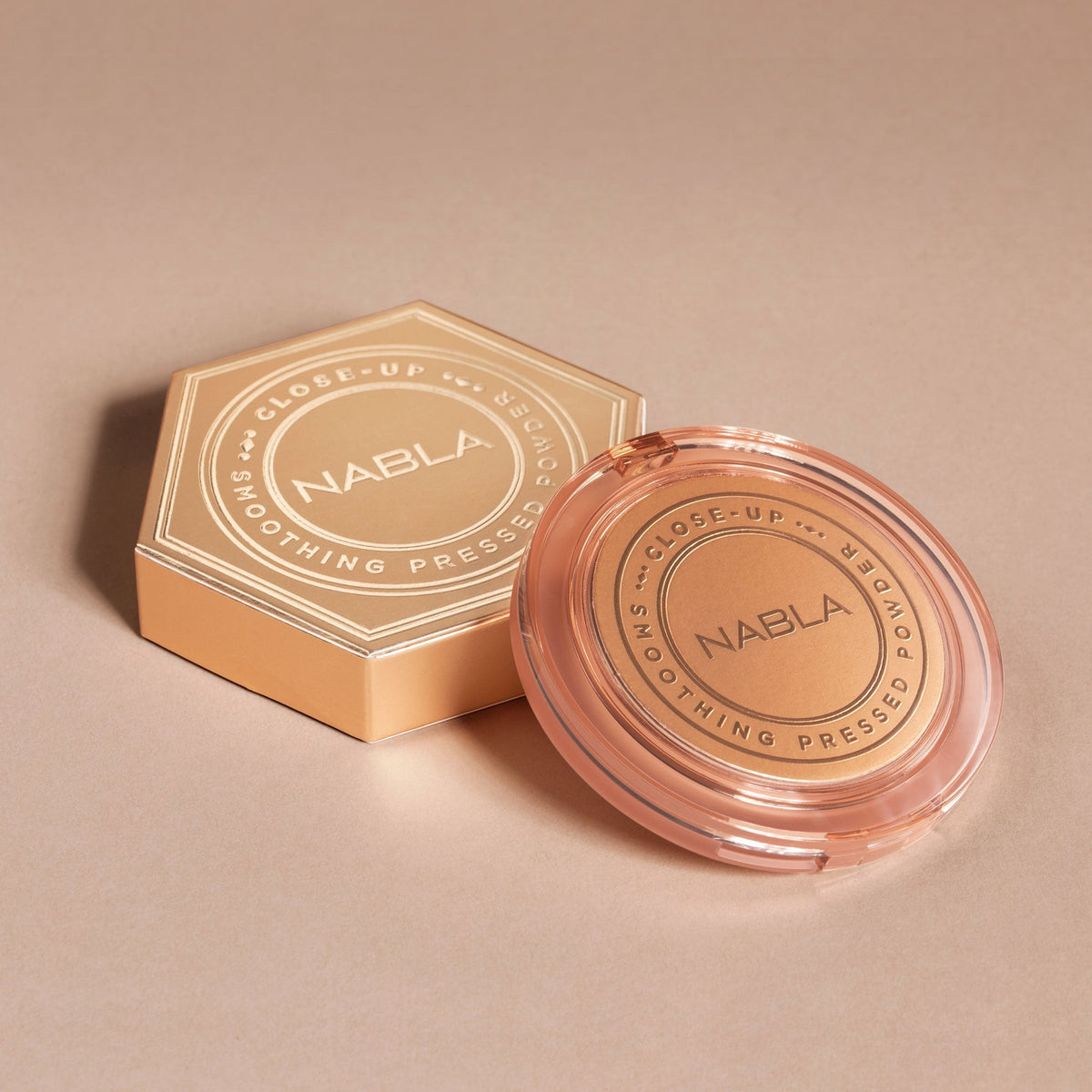 Close-Up Smoothing Pressed Powder_8055320346736_Nabla-3
