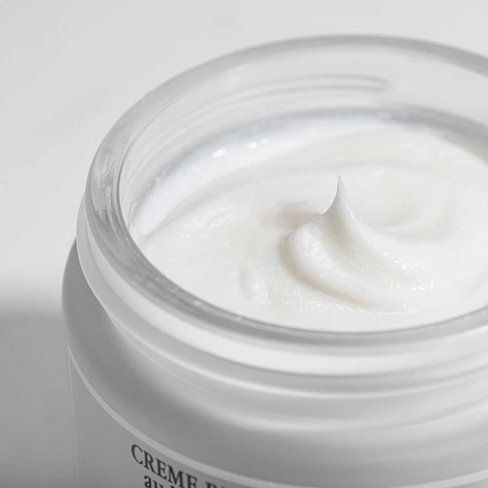 Creme Reparatrice Au Beurre De Karite_3473311218001_Sisley-3