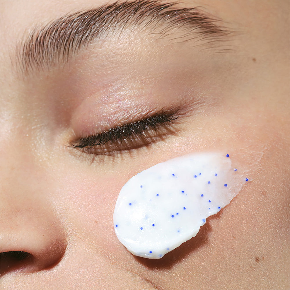 Detergente Schiumogeno Purificante con estratti di erbe alpine_3666057216497_Clarins-4