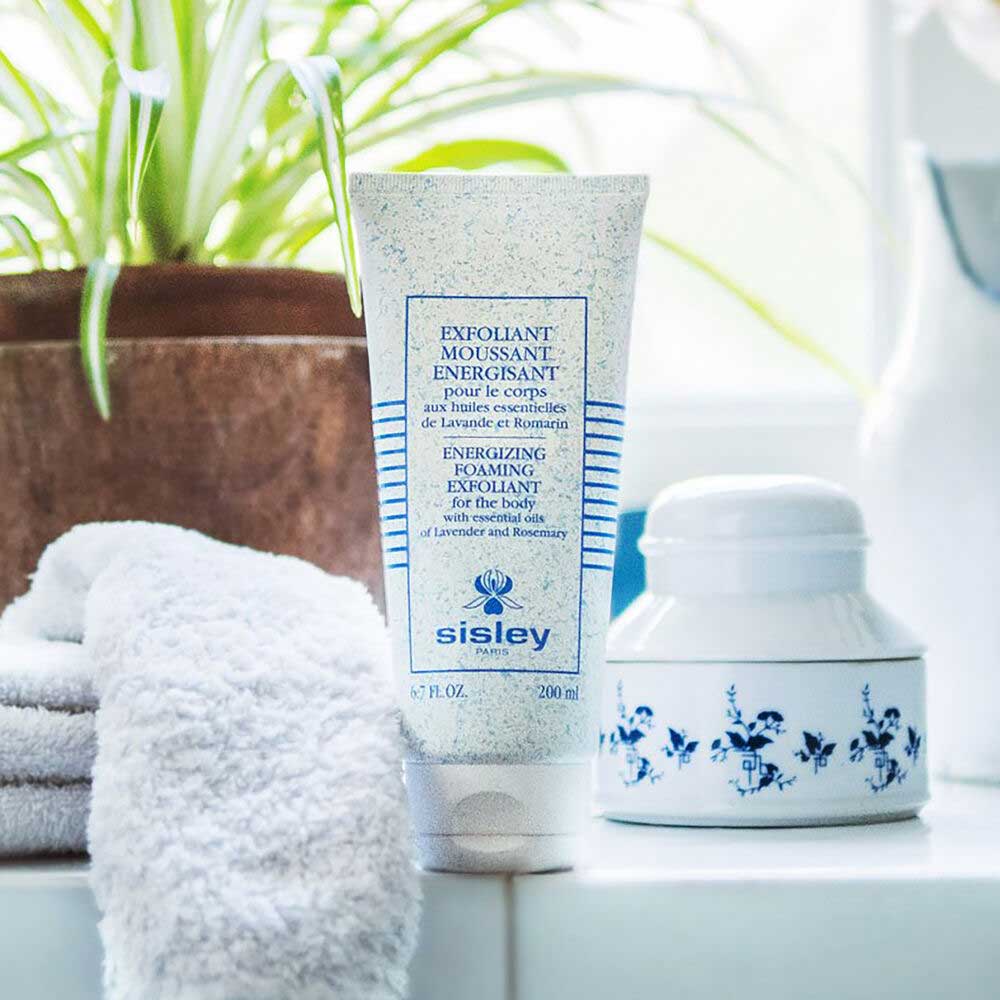 Exfoliant Moussant Energisant pour le Corps_3473311536020_Sisley-3