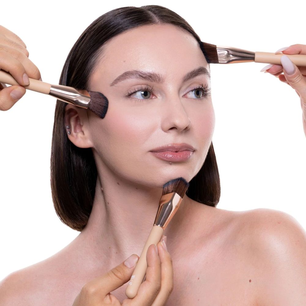 First Take Brush Pennello Foundcealer_8050628551776_Mulac-4