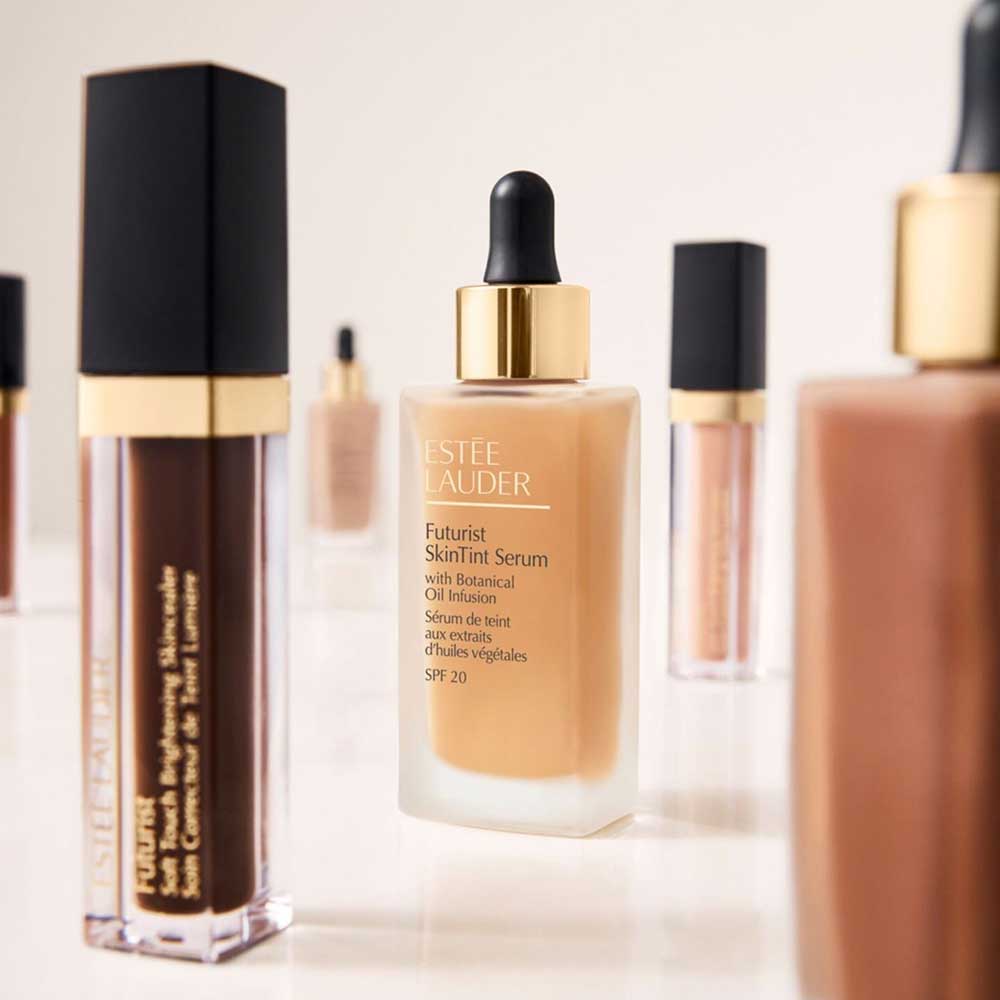 Futurist Soft Touch Brightening Skincealer Correttore_887167629431_Estée Lauder-5