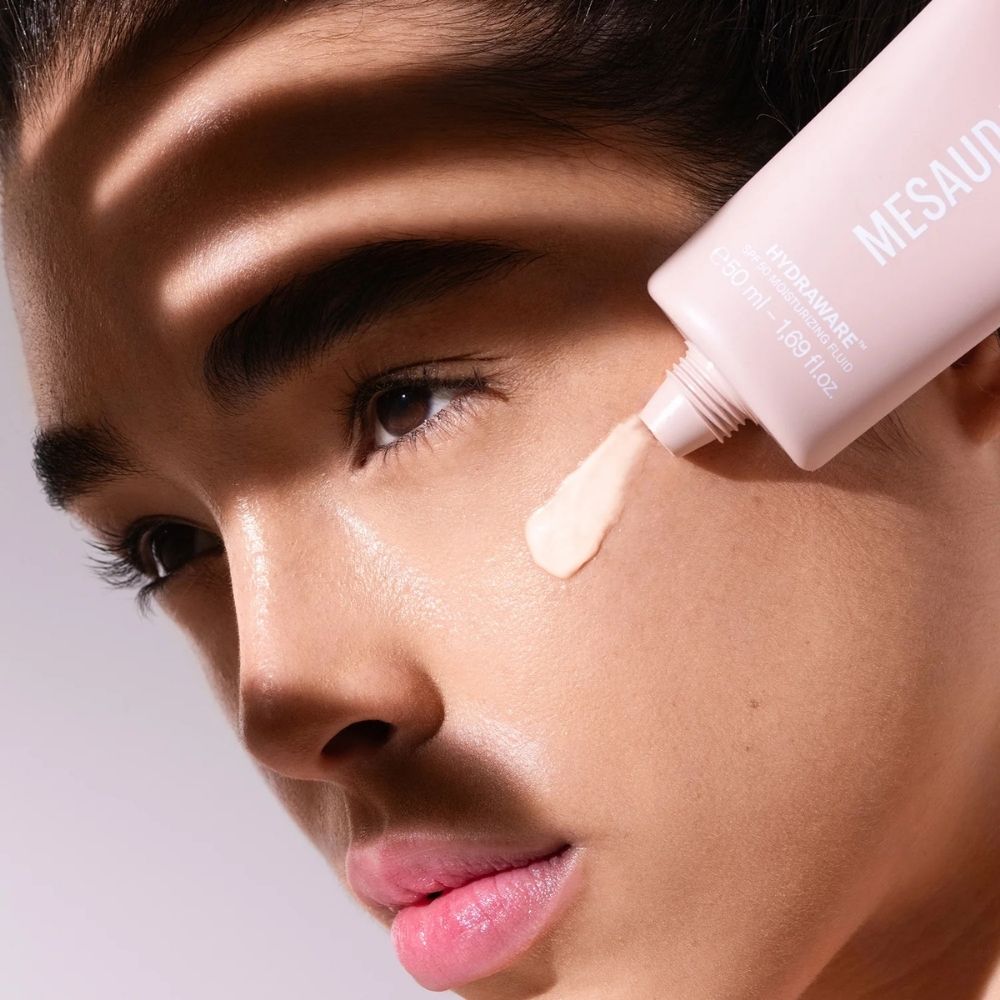 Hydraware Fluido SPF 50 Idratante_8054145397718_Mesauda-6