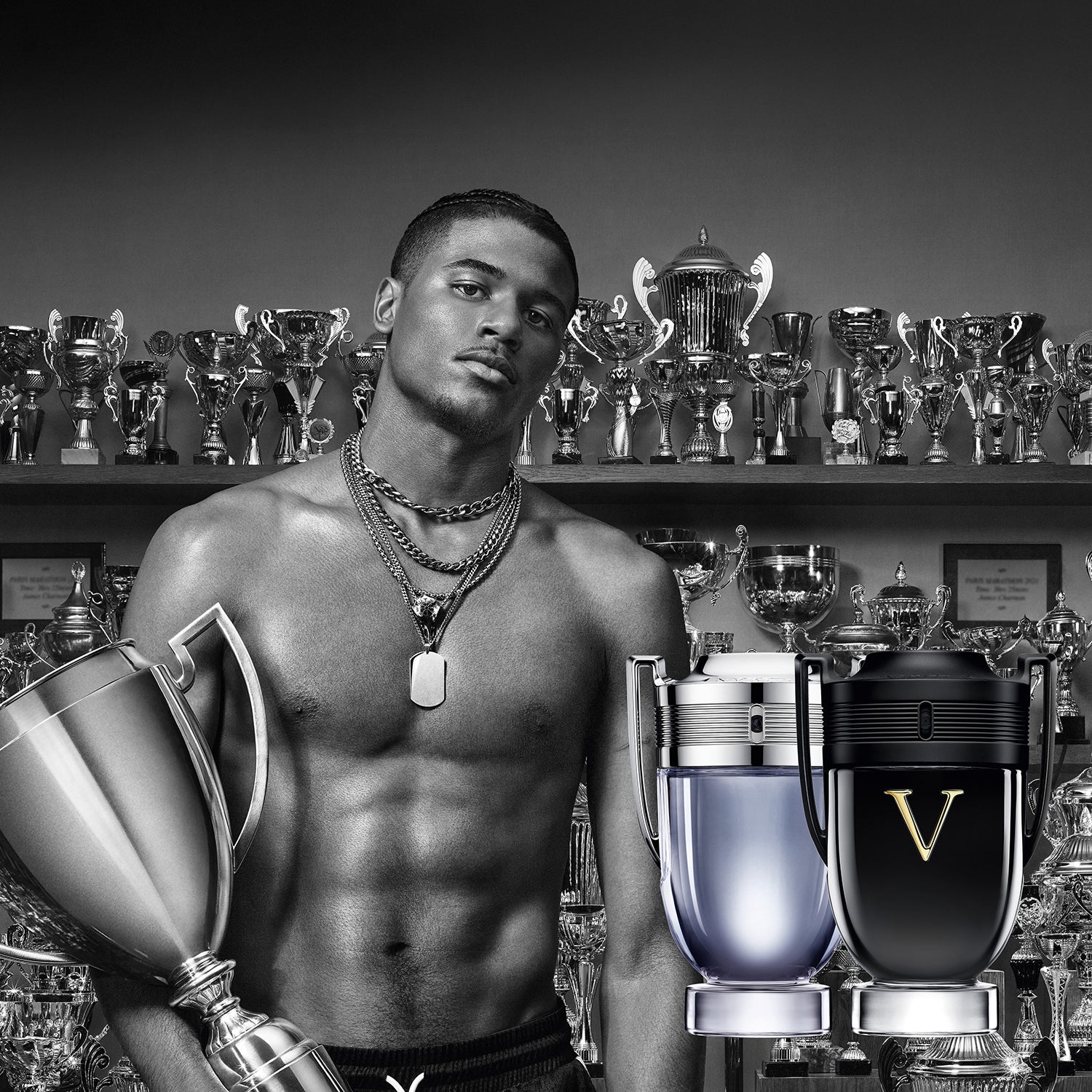 Invictus Edt_3349668515653_Rabanne-5