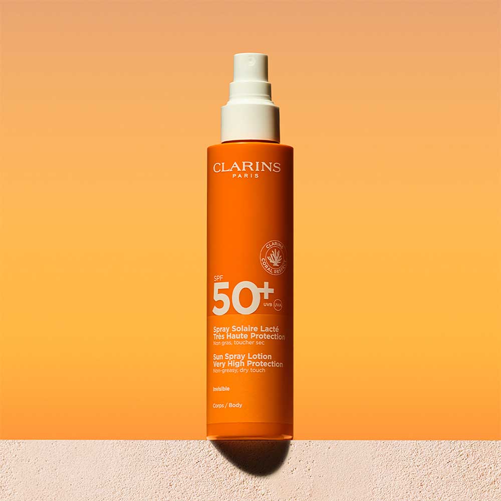 Latte Solare Spray Corpo SPF 50+_3666057217364_Clarins-4