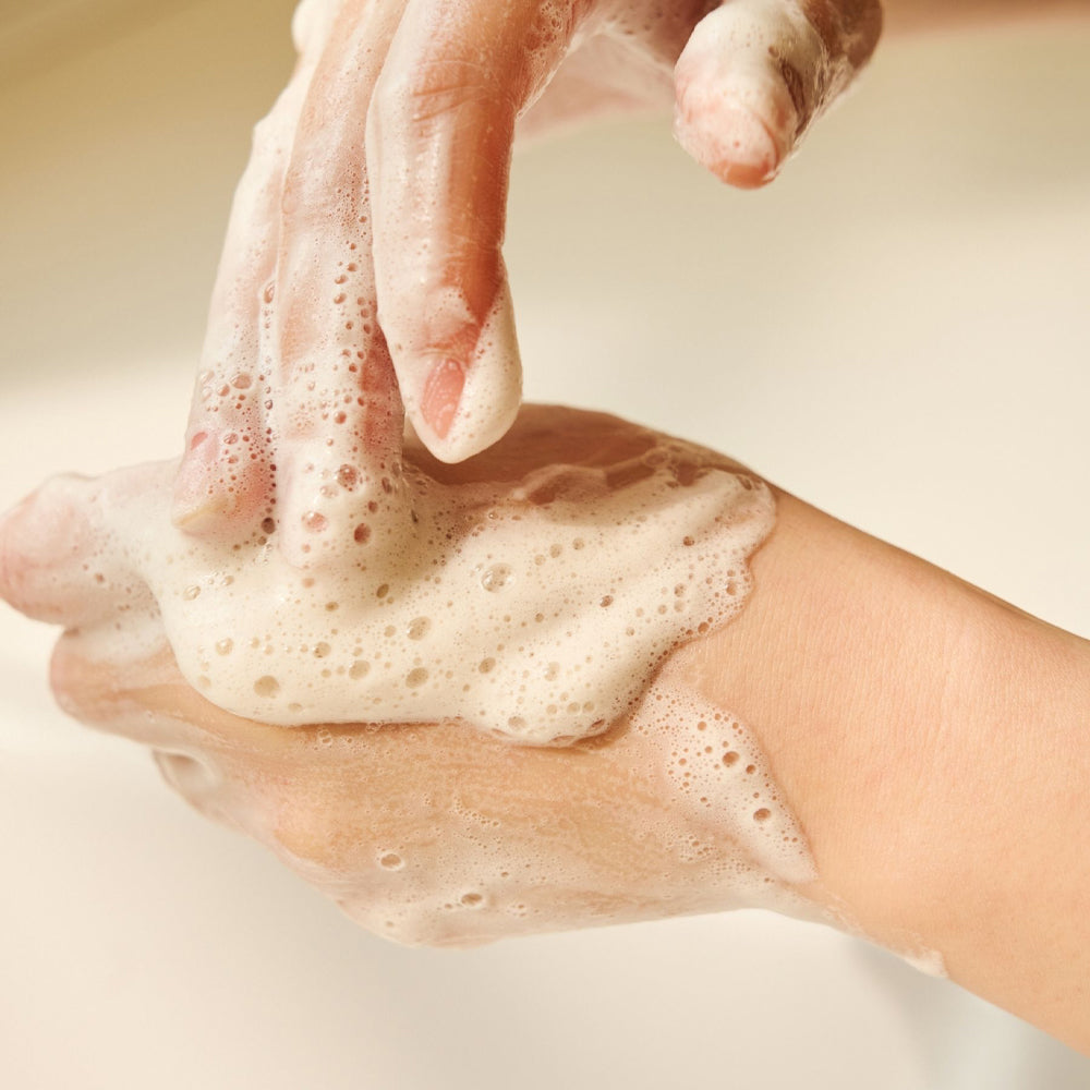 Madagascar Centella Ampoule Foam_8809576261219_Skin1004-2