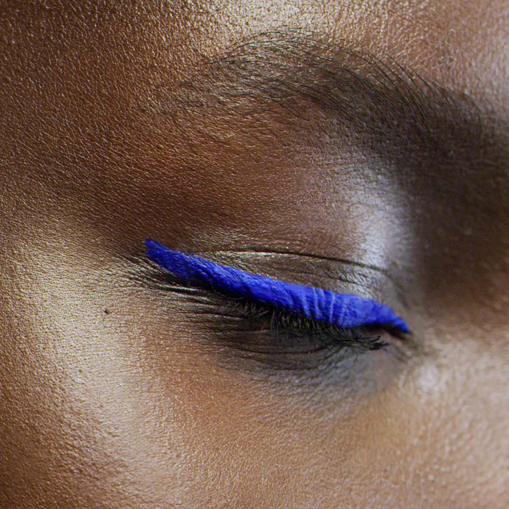 Matte Signature Eyeliner_30175235_L'Oreal-7