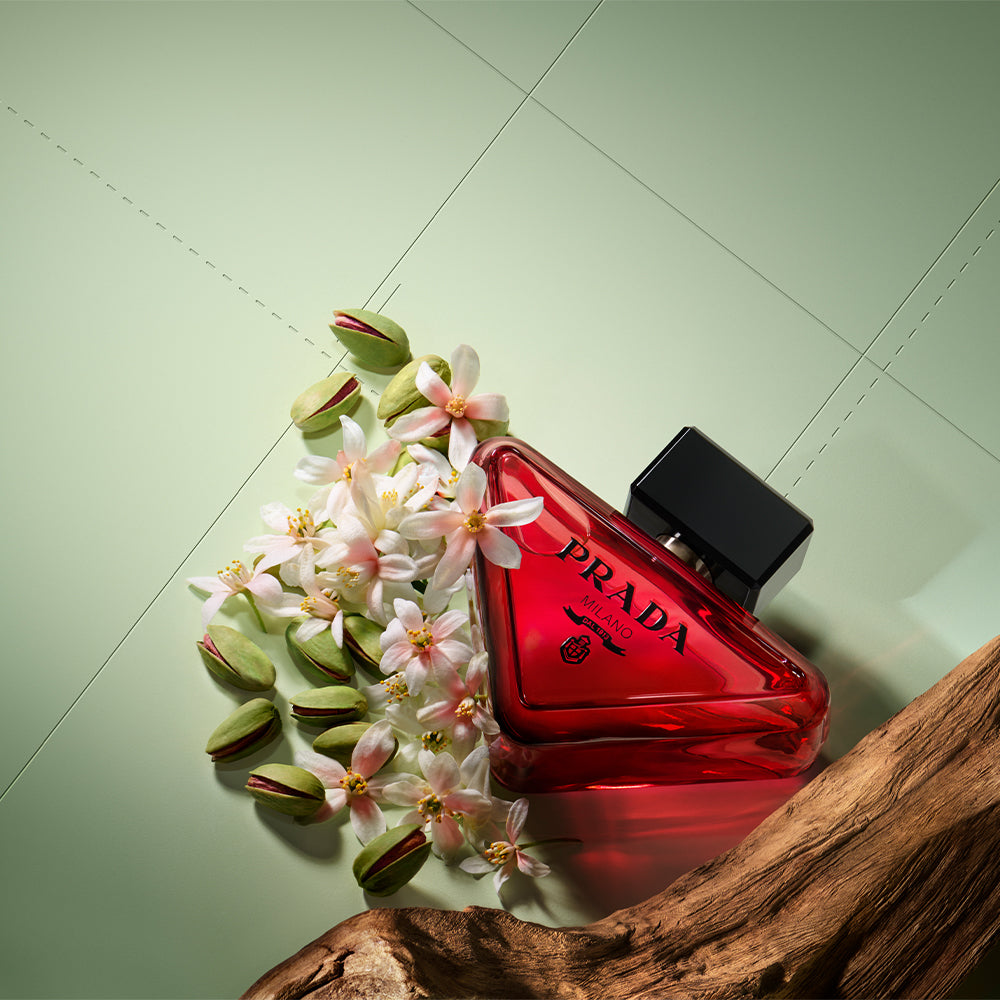 Paradoxe Radical Essence Parfum_3614274306217_Prada-3