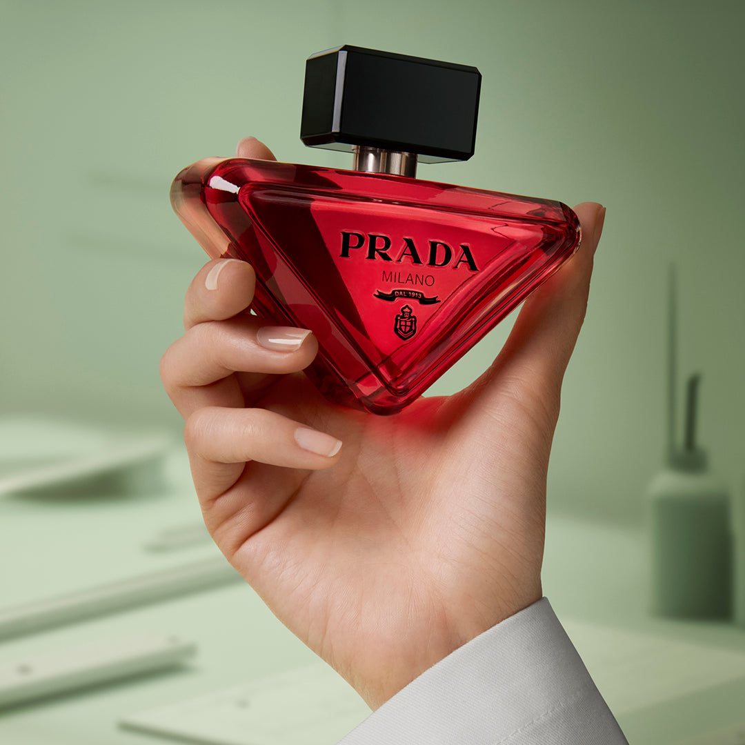 Paradoxe Radical Essence Parfum Ricarica_3614274305340_Prada-4