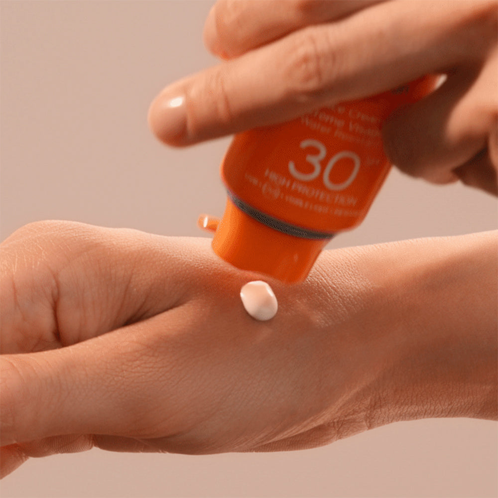 Sun Beauty Crema Effetto Seta SPF15_3414200540513_Lancaster-4