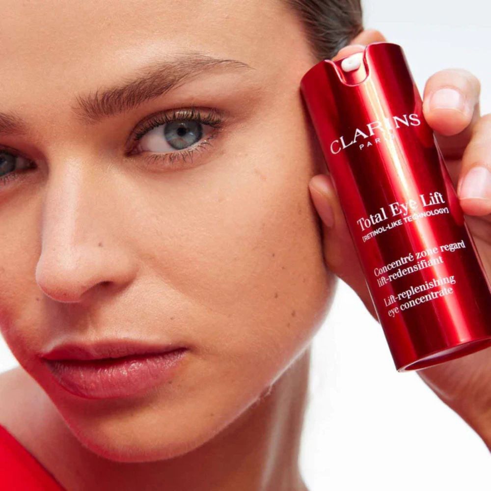 Total Eye Lift Concentré Zone Regard_3666057296611_Clarins-4