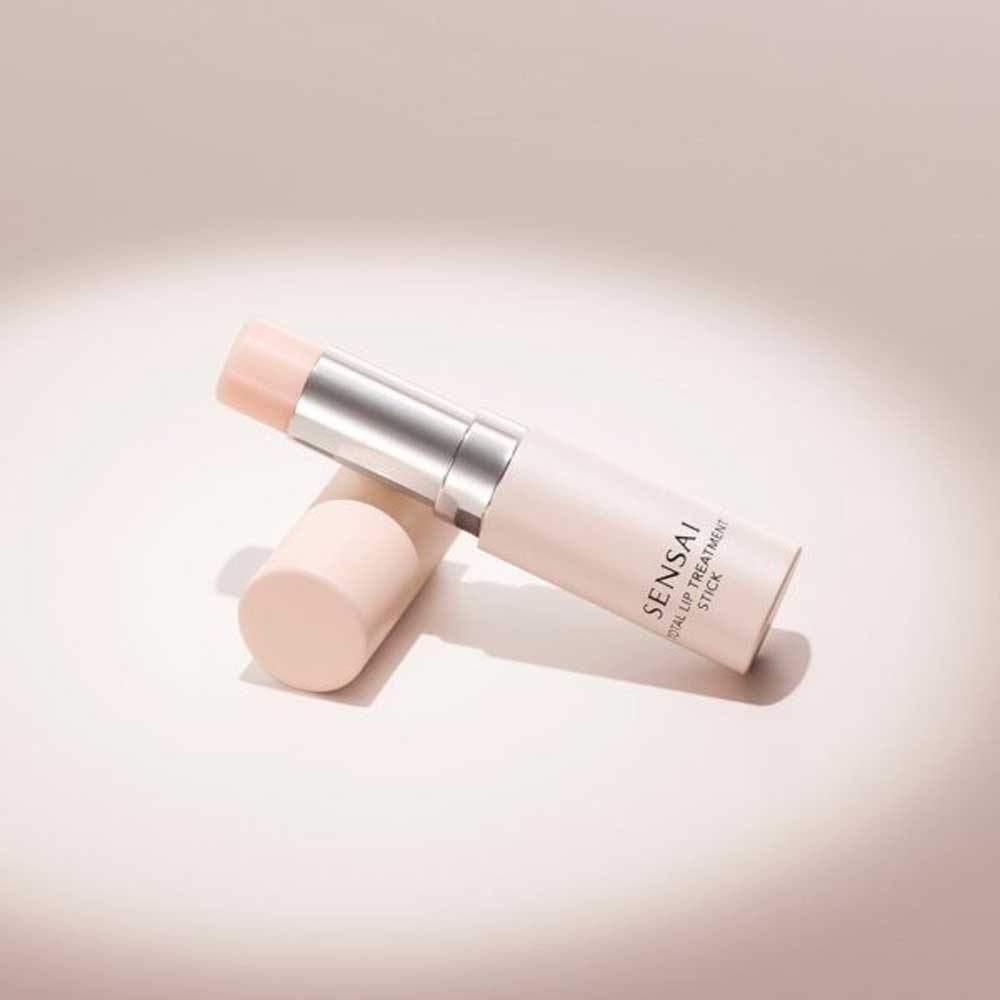 Total Lip Treatment Labbra Voluminose_4973167525043_Sensai-2