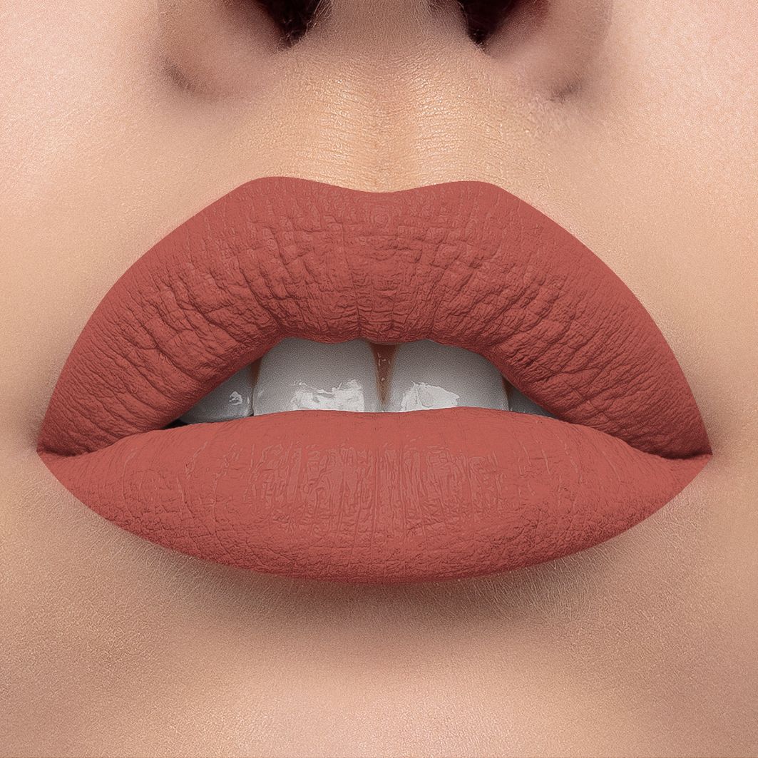 Velvet Ink Liquid Lipstick_8059591451342_Mulac-2